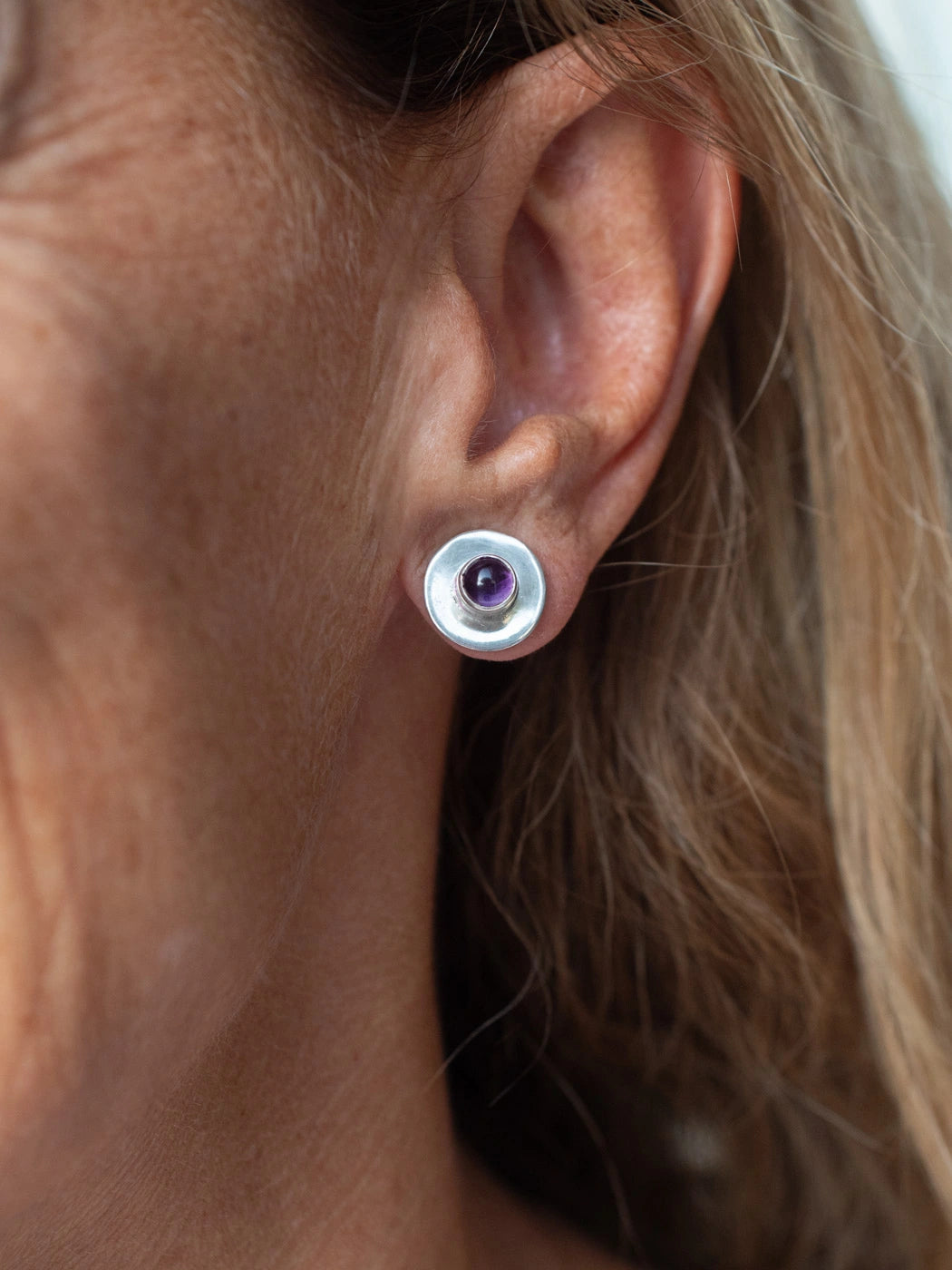 curved Amethyst earrings