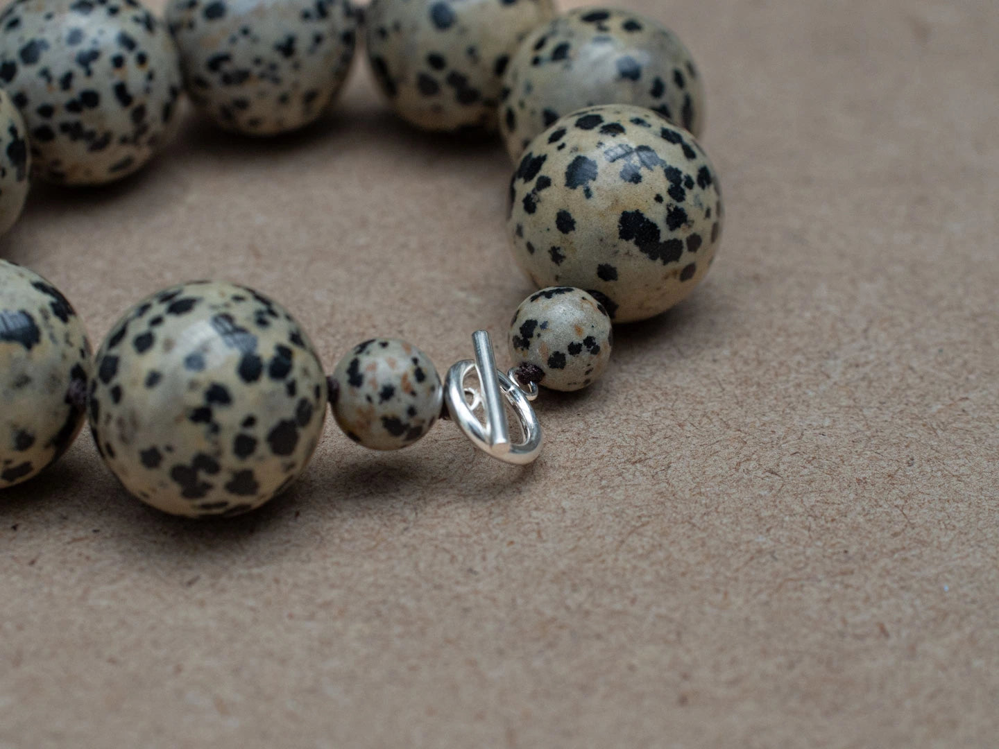 Big Spheres Bracelet Jaspe Dalmata