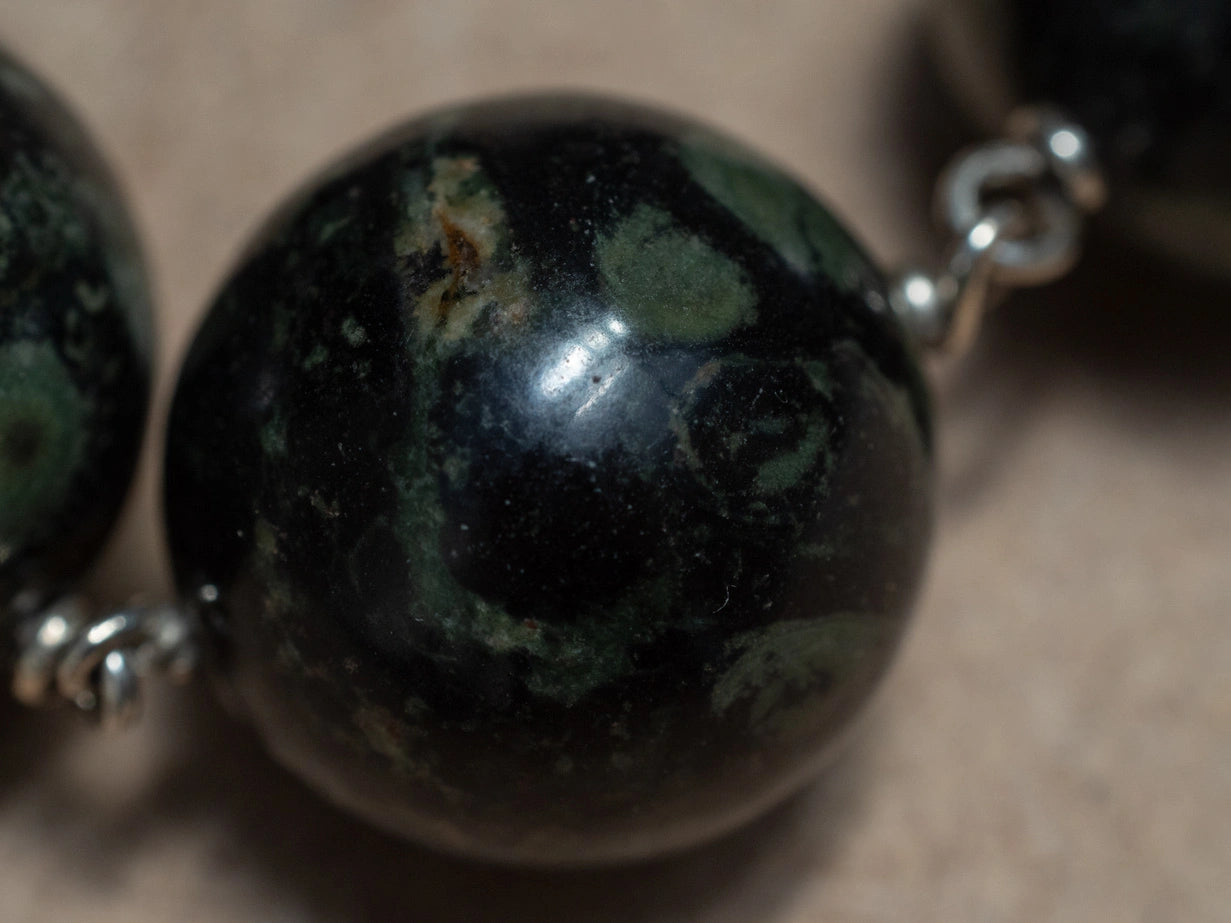 Spheres Bracelet Jaspe Cocodrilo